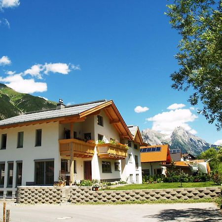 Ferienhaus Gundi بيتنيو آم أرلبرغ المظهر الخارجي الصورة
